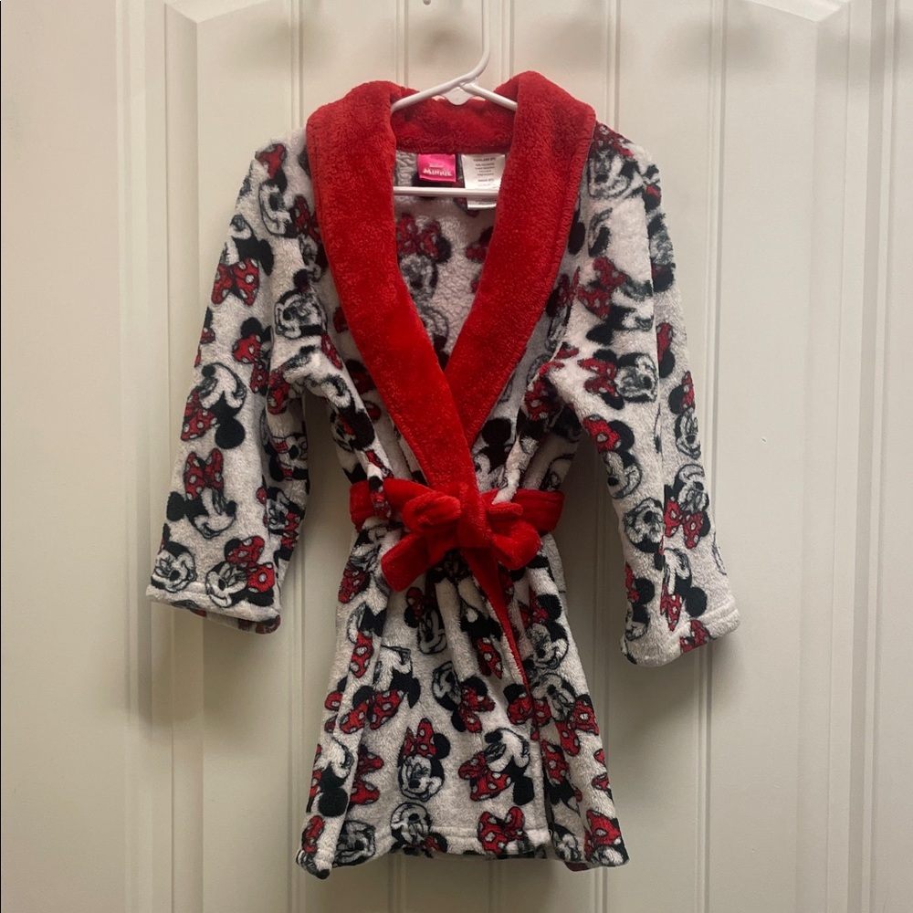 Minnie Mouse Robe